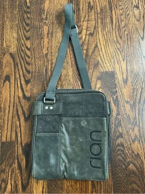 Rare RIAN Crossbody Bag